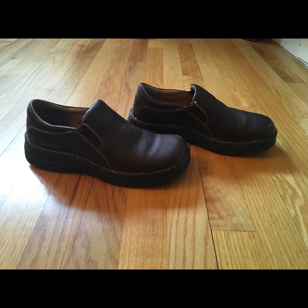 Born Brown Pebble Leather Loafers. Size 8.5.